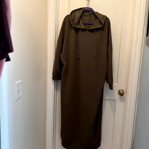 Shein hoodie cozy maxi dress. Size 3x.